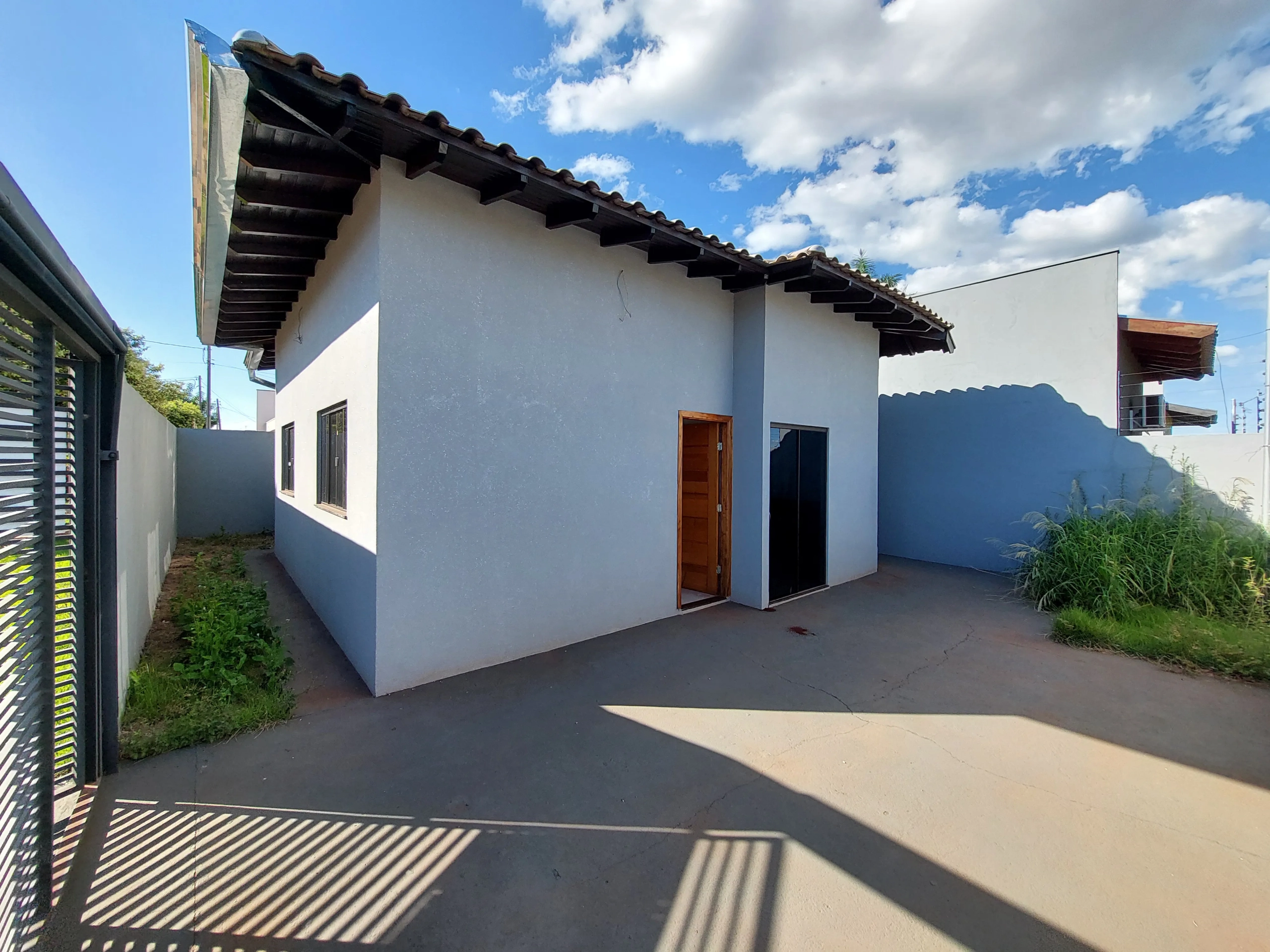 casa a venda parque alvorada 3 quartos sendo 1 su te dourados ms 9 2025 05 14