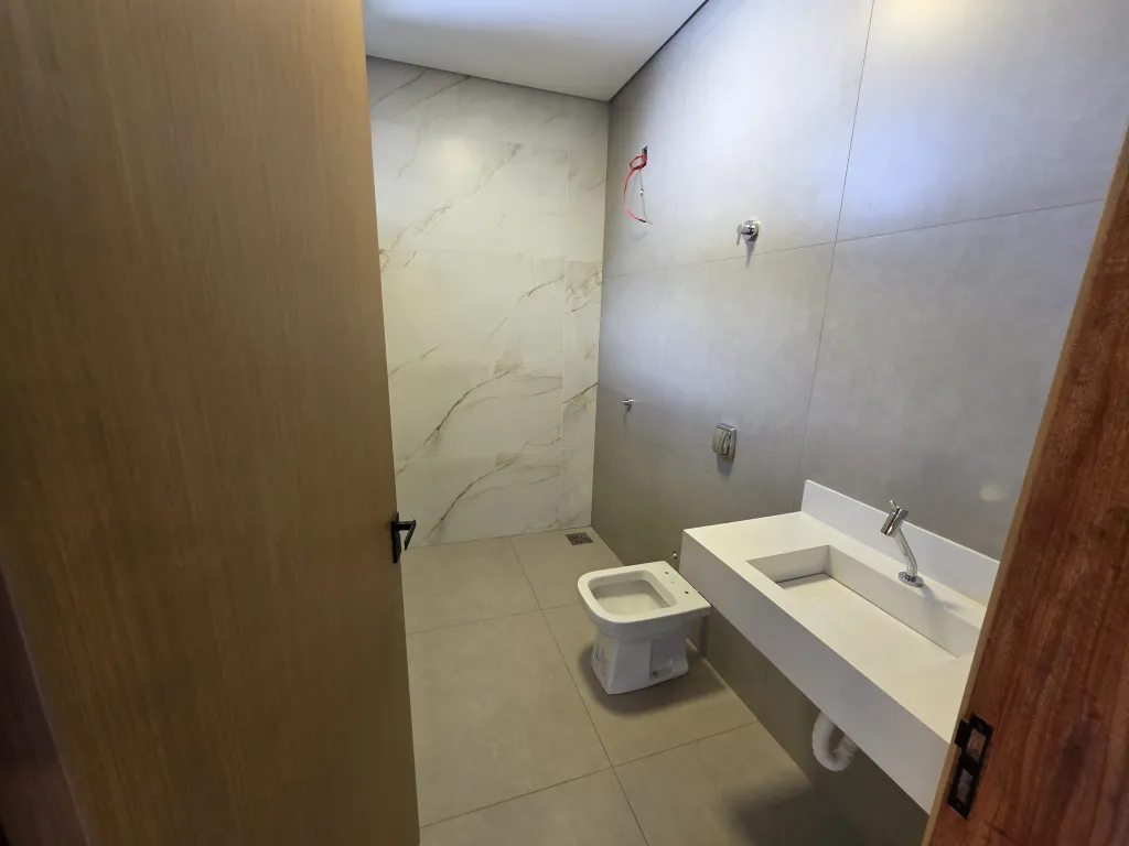 casa de alto padrao a venda no residencial porto royale condominio fechado em dourados ms 2 2 2025 05 16