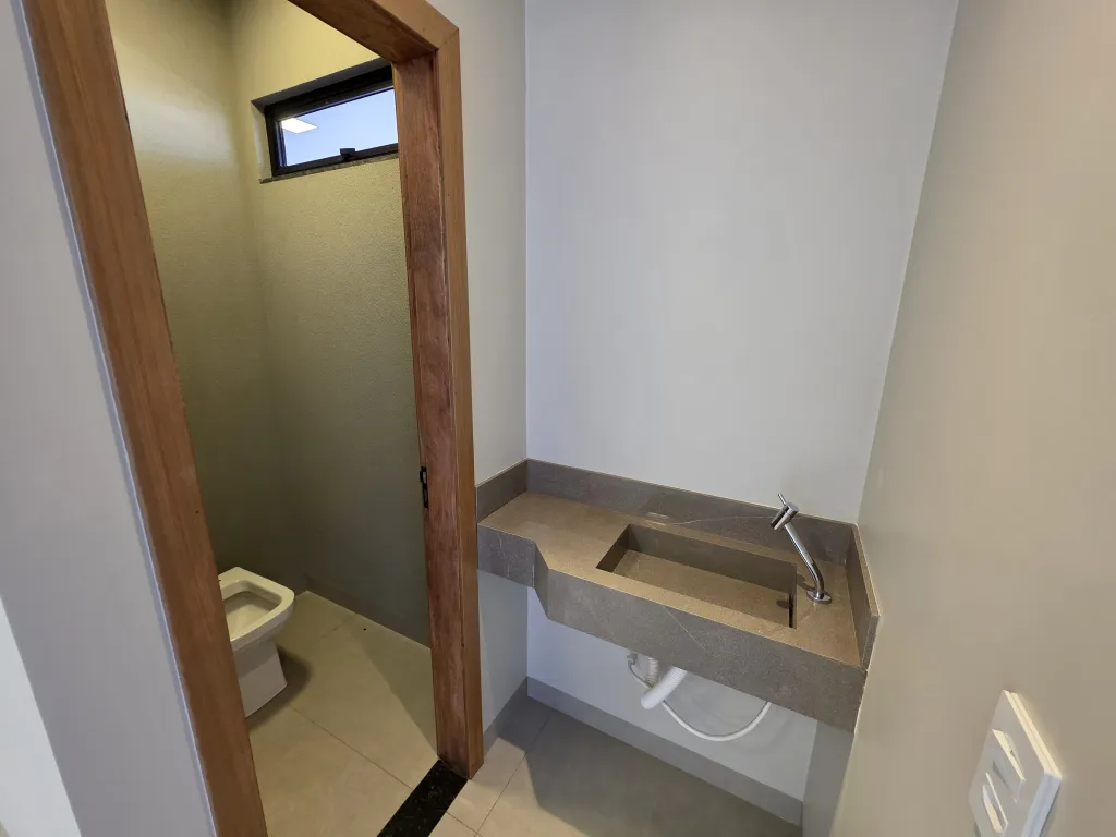 casa de alto padrao a venda no residencial porto royale condominio fechado em dourados ms 5 2025 05 16