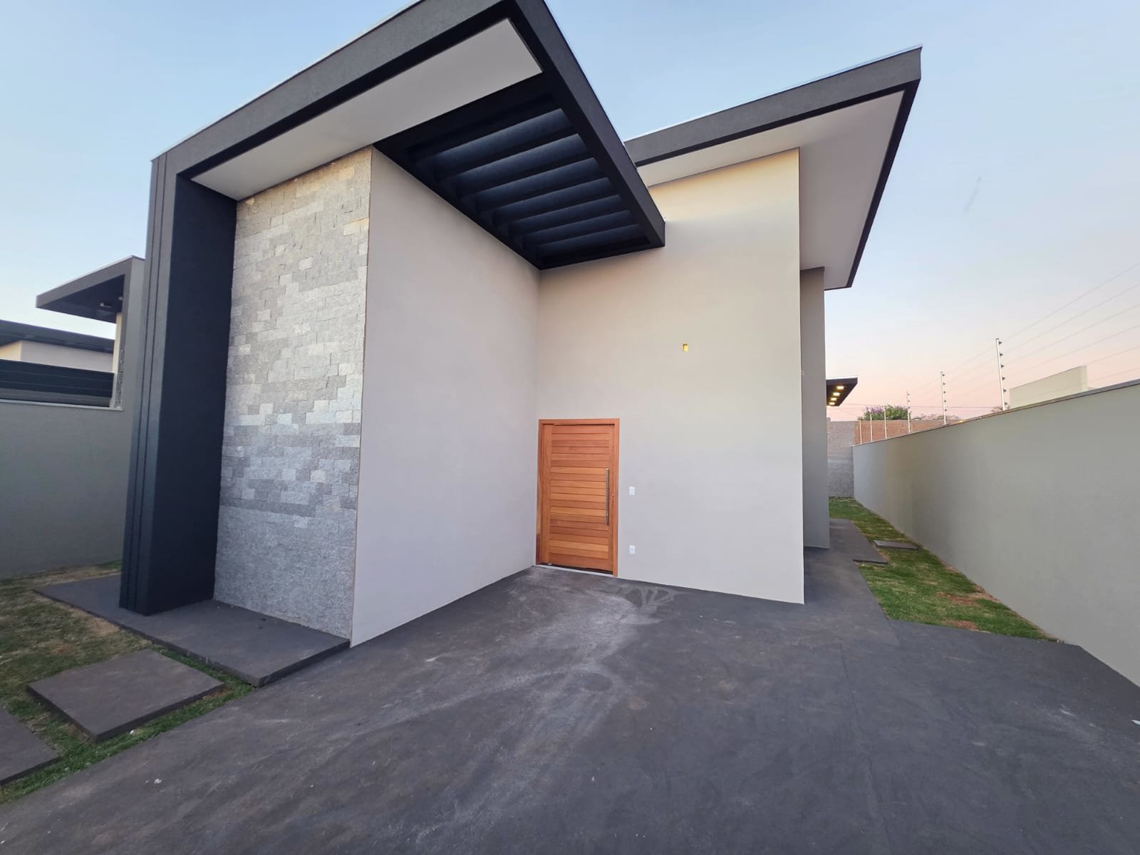 WhatsApp Image 2025 11 26 at 13.33.38 (2)