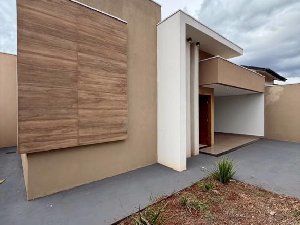 653782400 34840679502212483 7189534443010002153 n