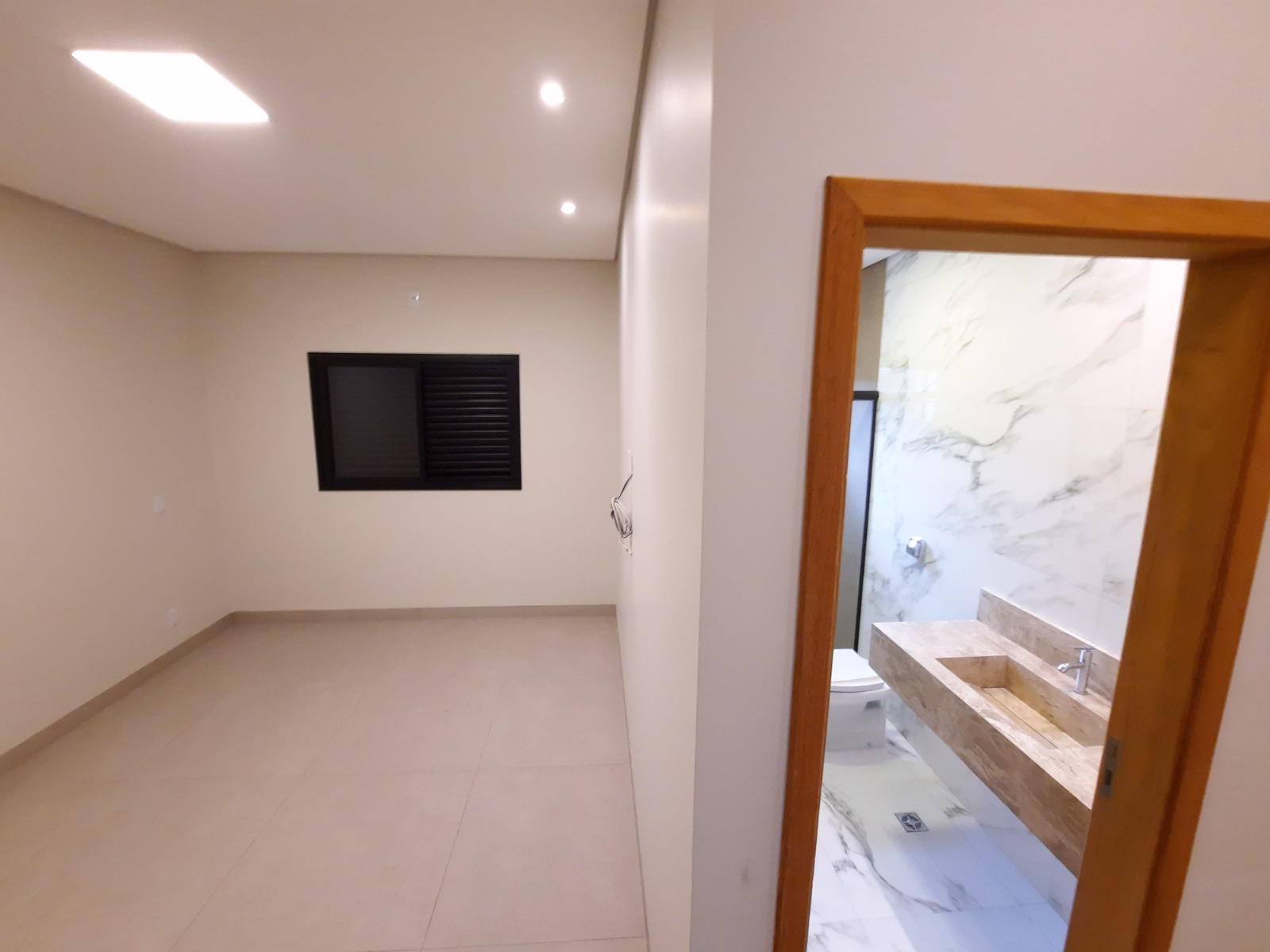 WhatsApp Image 2026 03 07 at 17.41.28 (1)