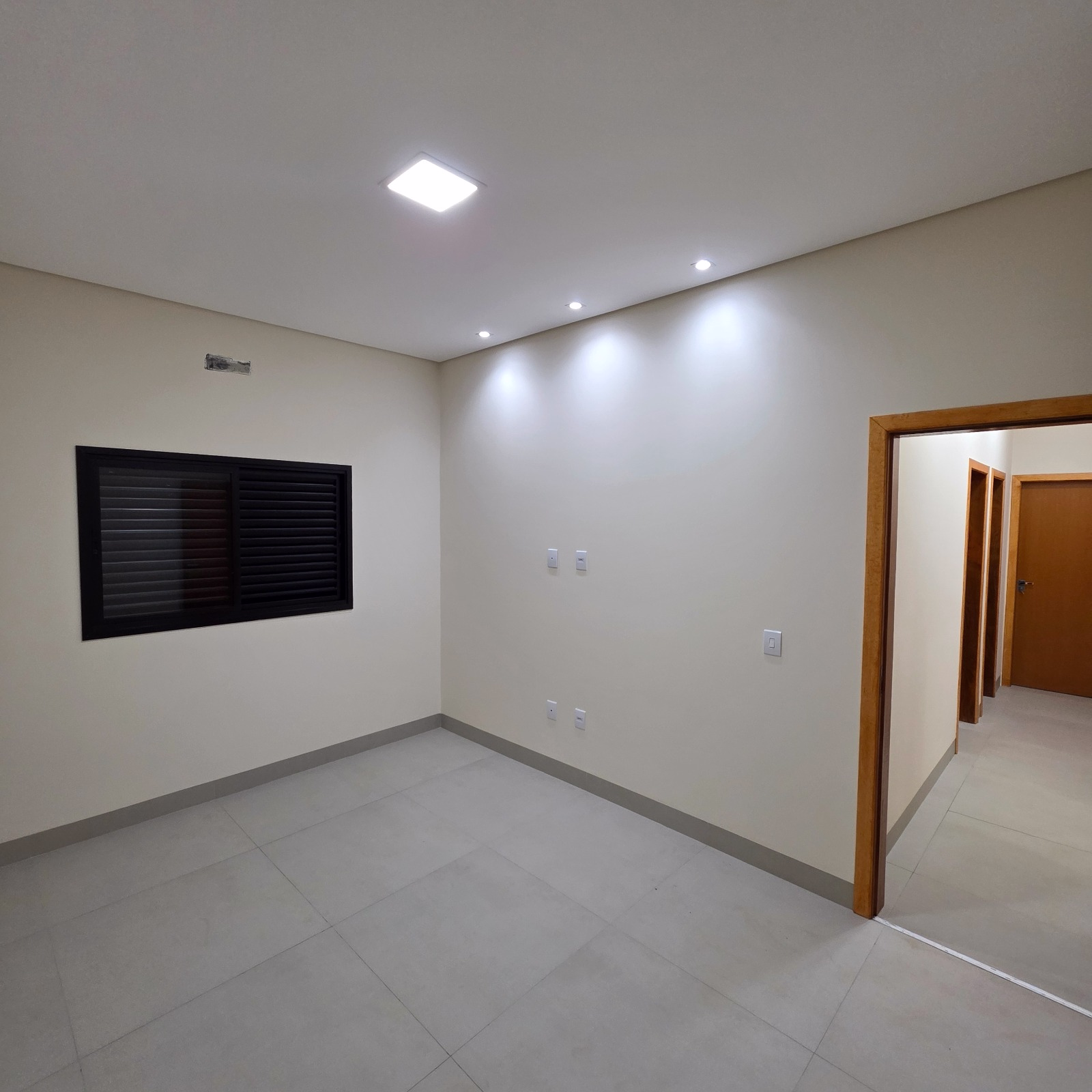 WhatsApp Image 2026 04 02 at 17.13.34 (10)