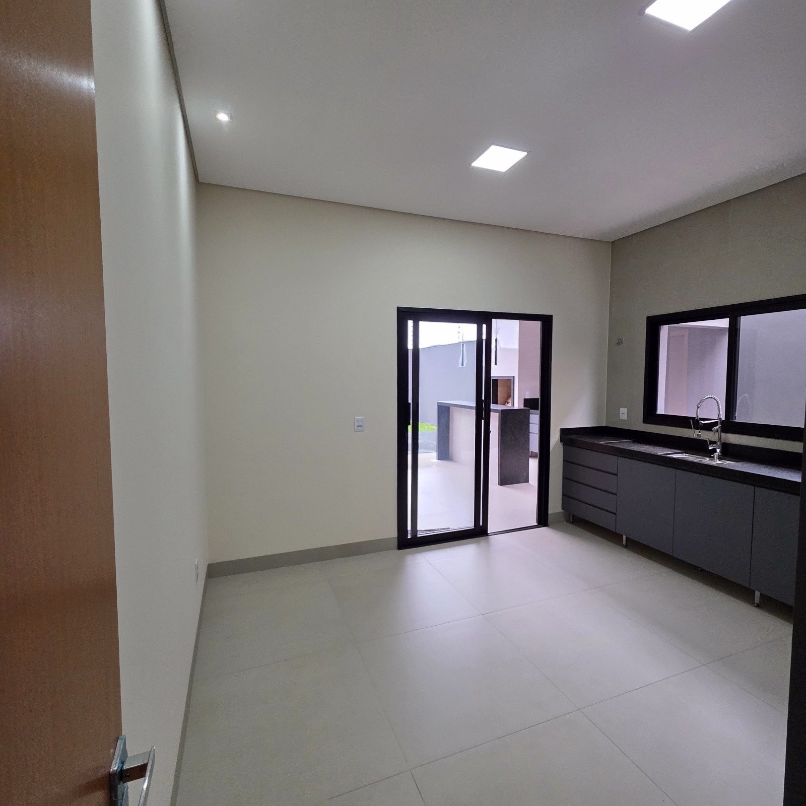 WhatsApp Image 2026 04 02 at 17.13.34 (6)