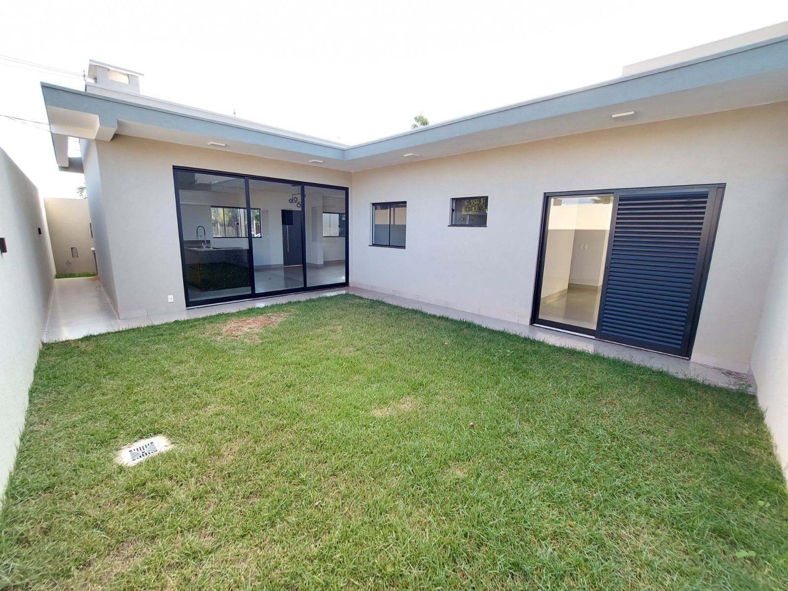 WhatsApp Image 2026 04 09 at 15.34.10 (9) WhatsApp Image 2026 04 09 at 15.34.10 (9)