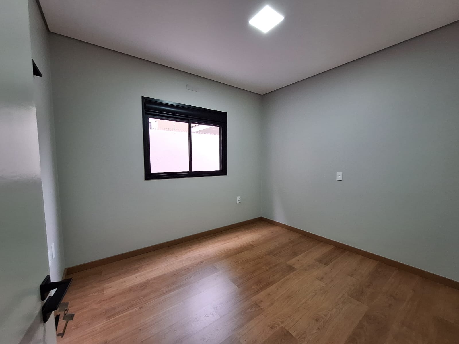 WhatsApp Image 2026 04 15 at 13.13.17 (2) WhatsApp Image 2026 04 15 at 13.13.17 (2)