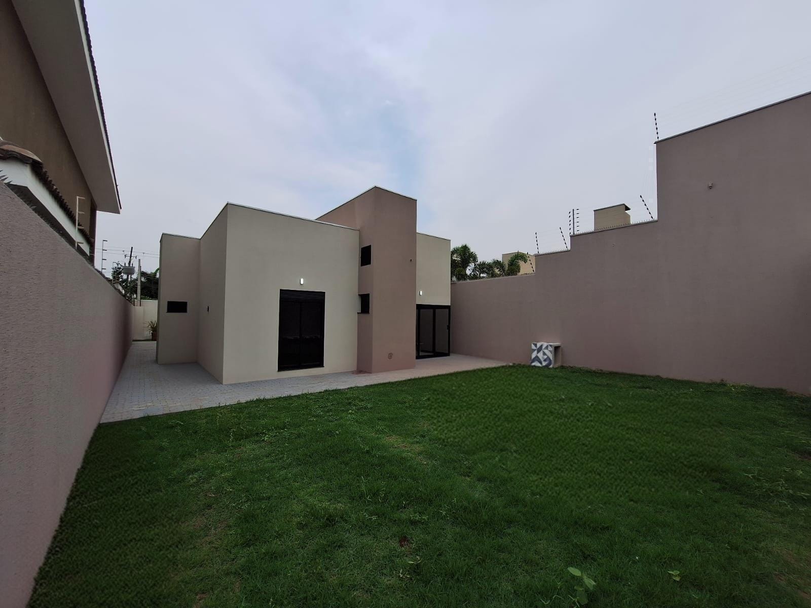 WhatsApp Image 2026 04 15 at 13.13.19 (1) WhatsApp Image 2026 04 15 at 13.13.19 (1)